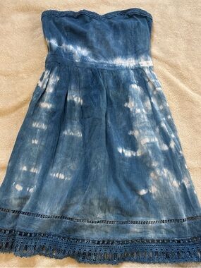 Old Navy Blue Tie-Dye Strapless Sundress with Crochet Hem